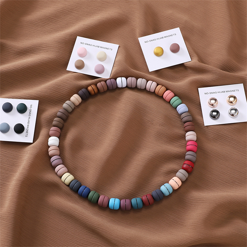 G329 Hijab Magnetis usus quotidianus