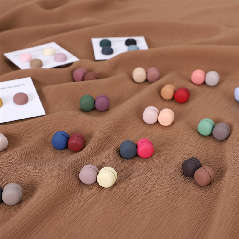 G329 Hijab Magnetis usus quotidianus