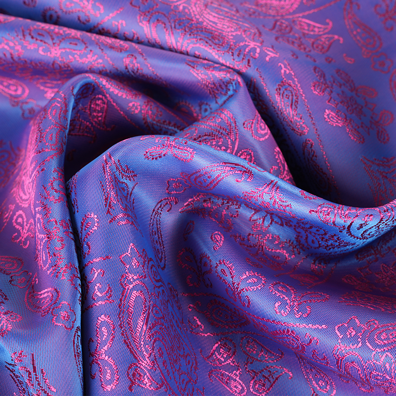 PV Positioning Square Pipa Flos Jacquard